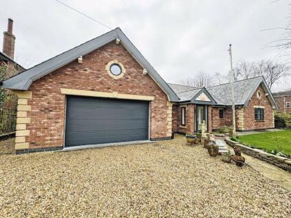 12 Ash Drive, Poulton-Le-Fylde, FY6 8DZ