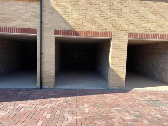 plot 401 carport.jpg