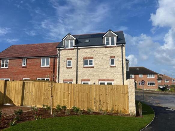Plot 647 rear.jpg