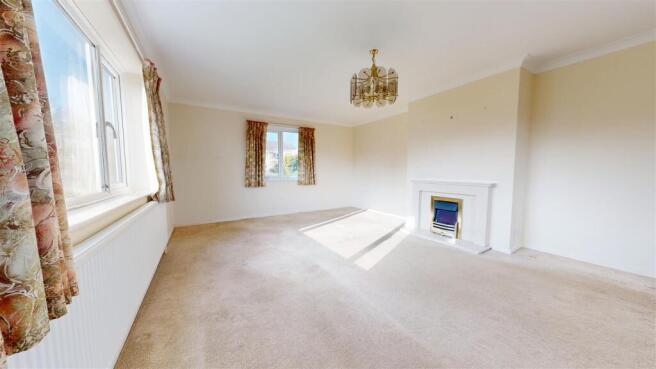 LIVING ROOM.jpg