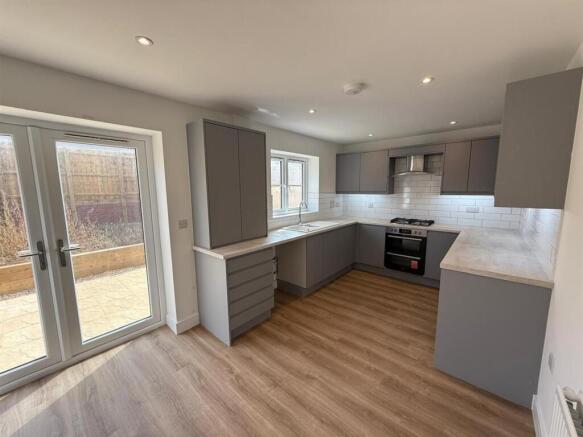 Plot 379 kitchen.jpeg.jpg