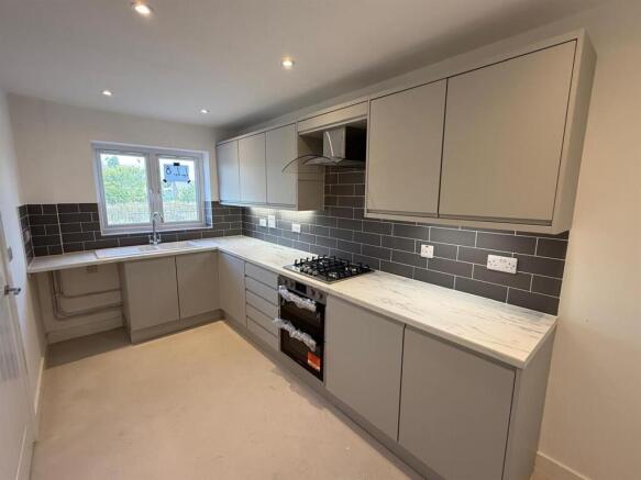 Plot 448 kitchen 1.jpg