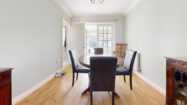 Dining-Room (1).jpg