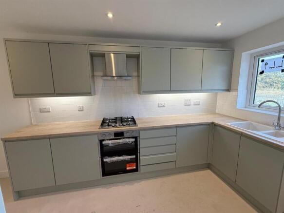 Plot 449 kitchen 1.jpg