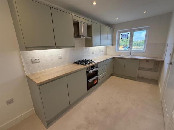 Plot 449 kitchen.jpg