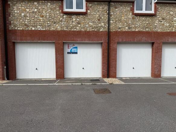 Garage C.jpeg