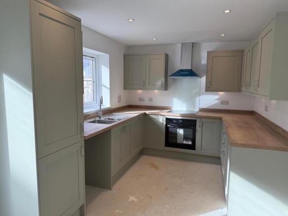 Plot 364 kitchen 1.jpeg