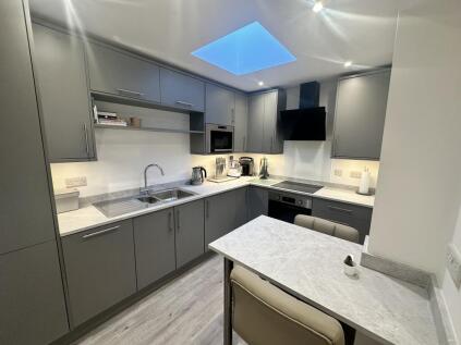 Sandy Lane, Caldicot, Mon . NP26 4NA