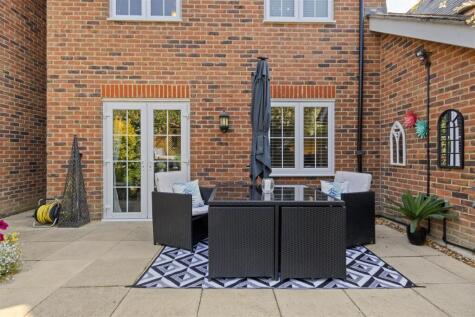 Trafalgar Rise, Clanfield, Hampshire