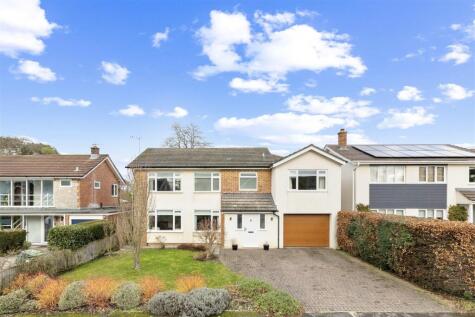 Russell Way, Petersfield