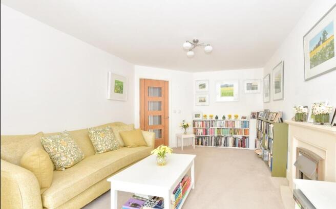 Living Room 3.jpeg