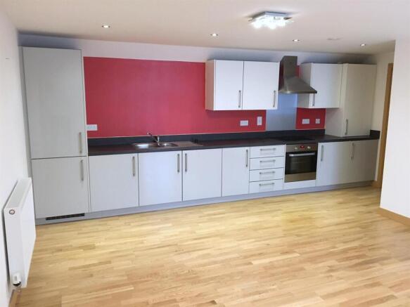 Flat 13 Walter Slade Court - Kitchen - 2.jpg