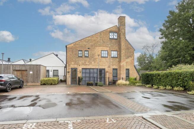 14-Hansell-Gardens-01 (26).jpg