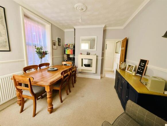 Dining Room: