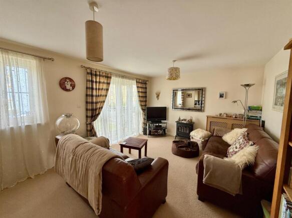 Living Room: