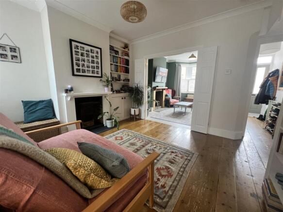 Living Room: