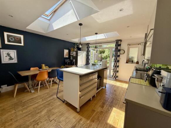 Kitchen/Dining/Family Room: