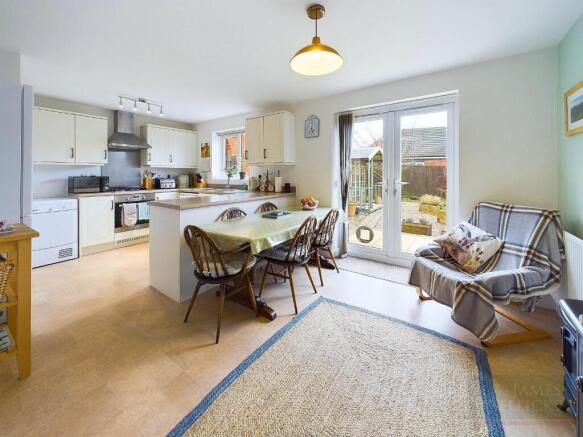 Dining Kitchen