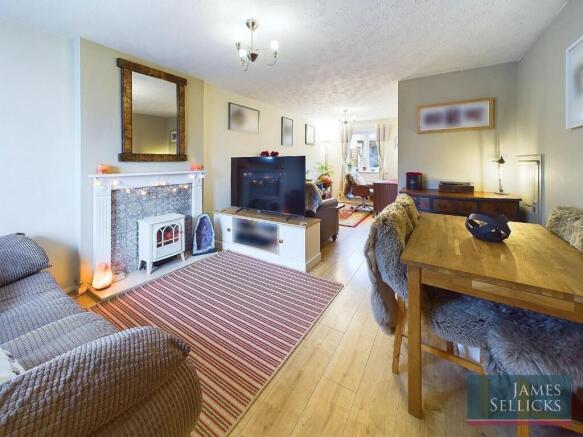 Through Lounge/Dining Room