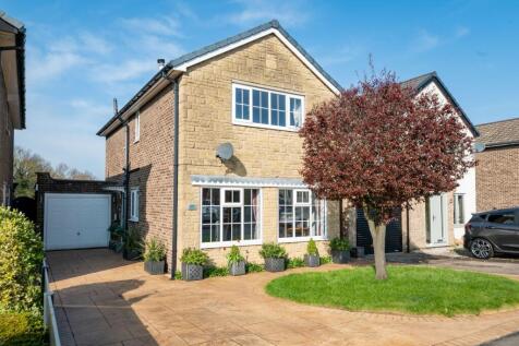 Coxley View, Netherton, WF4