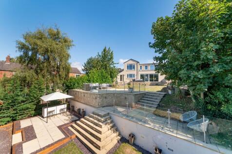 The Willows, Runtlings Lane, Ossett, WF5