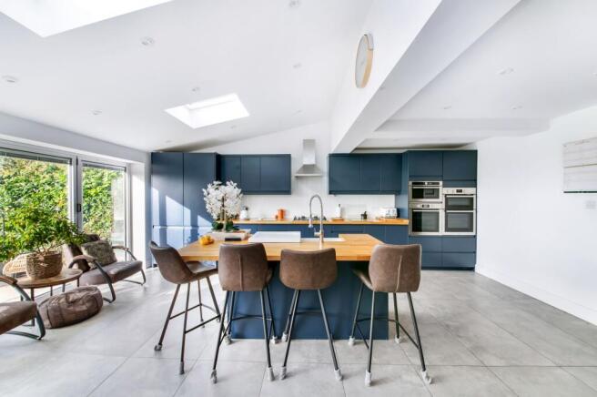 LIVING DINING KITCHEN