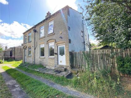 Deighton Road, Huddersfield, HD2
