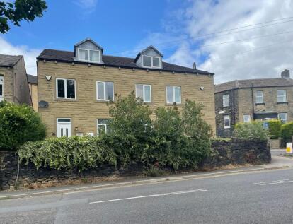 Longwood Road, Longwood, HD3