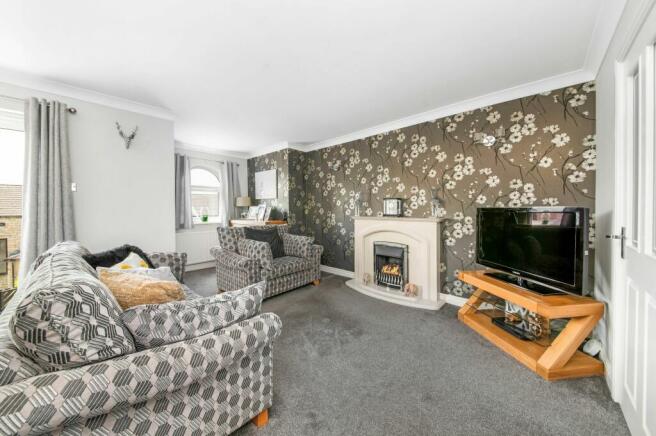 OPEN PLAN LIVING DINING ROOM