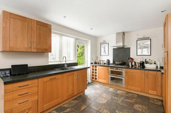 LIVING DINING KITCHEN