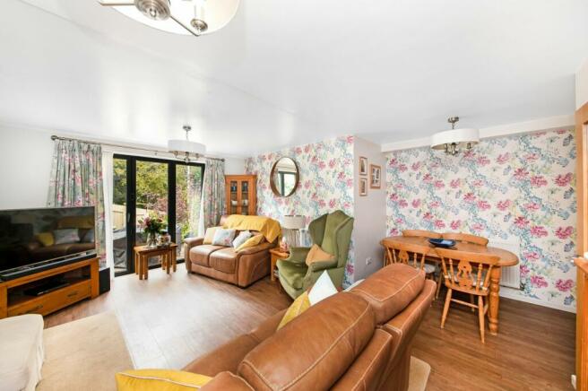 OPEN PLAN LIVING DINING ROOM