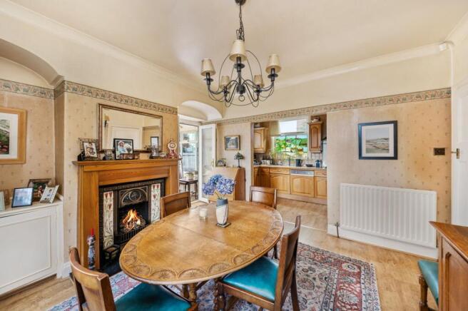OPEN PLAN DINING KITCHEN