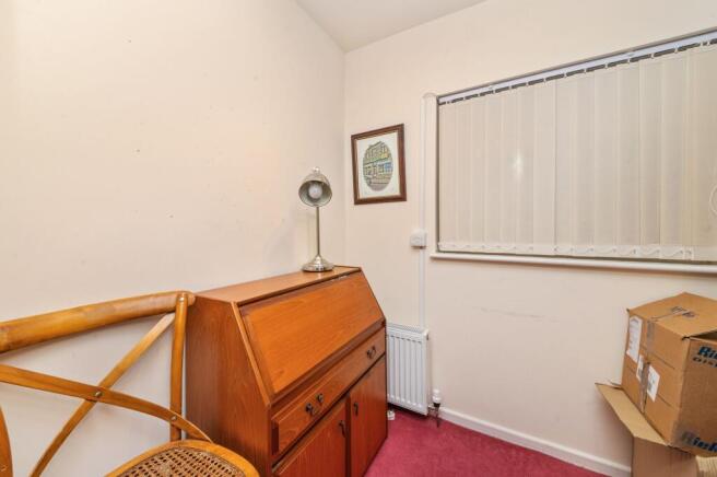 HOME OFFICE/GROUND FLOOR BEDROOM