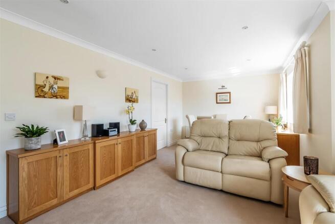 5-Marlborough-Court-14.jpg