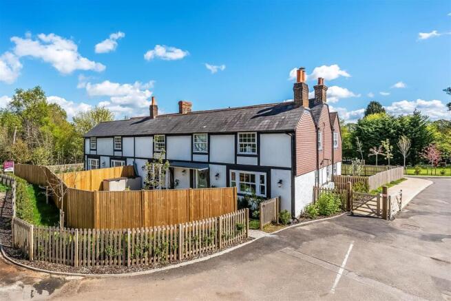 Dukes Court