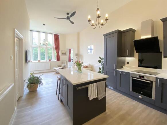 Living Room & Kitchen Area: