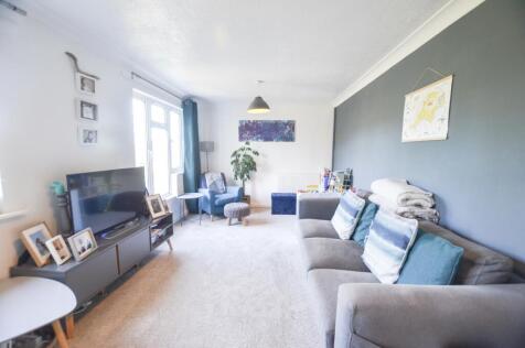 1 Barton Close, Bodmin, PL31 2LA