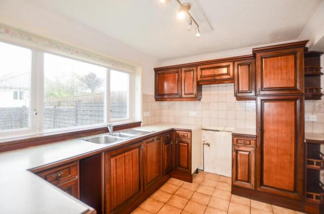 82 Queens Crescent TPS Bodmin Branch 01208 74182 -