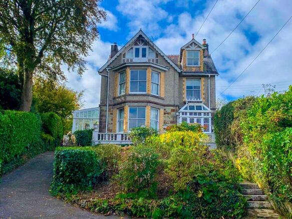 53 St Nicholas Street TPS Bodmin 01208 74182