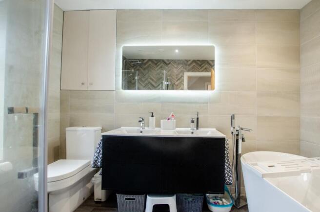 9 Robartes Road TPS Bodmin 01208 74182-12