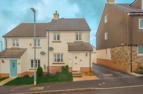 18 Grass Valley Park, Bodmin, Cornwall, PL31 1DN, UK