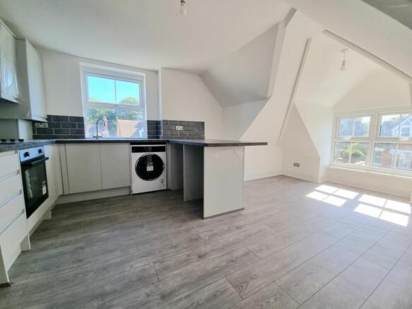 Kitchen/Lounge