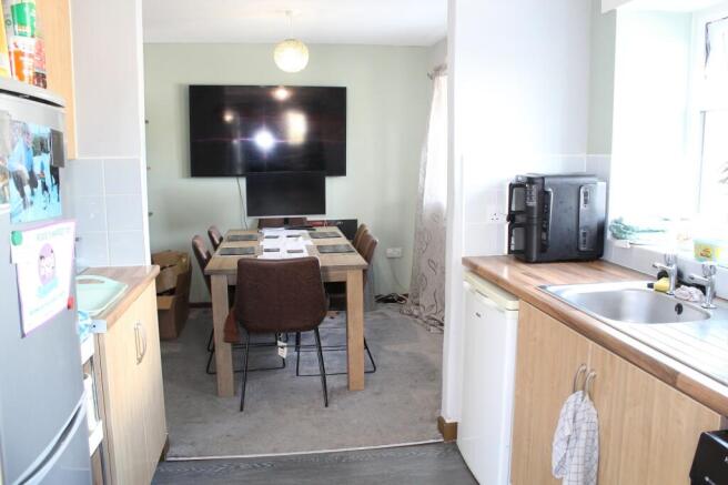 Fitted  Dining Kitchen