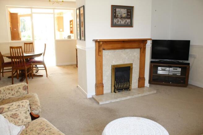 Lounge / Dining room