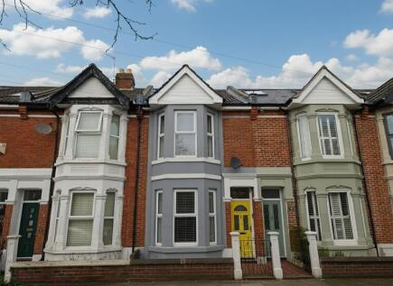 Priorsdean Avenue, Portsmouth, PO3