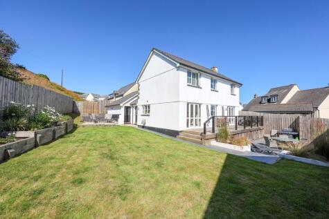 Lamorna Park, St Austell, PL25