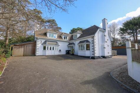 Carlyon Bay , St Austell , PL25