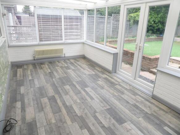 LIVING/CONSERVATORY
