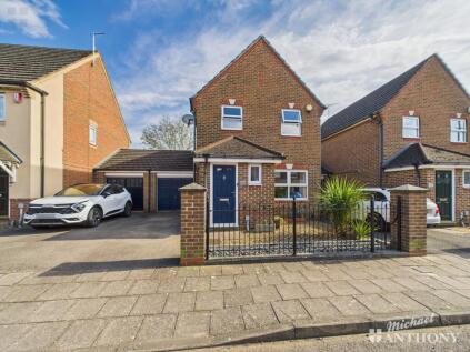 Sandhill Way, Aylesbury, Buckinghamshire