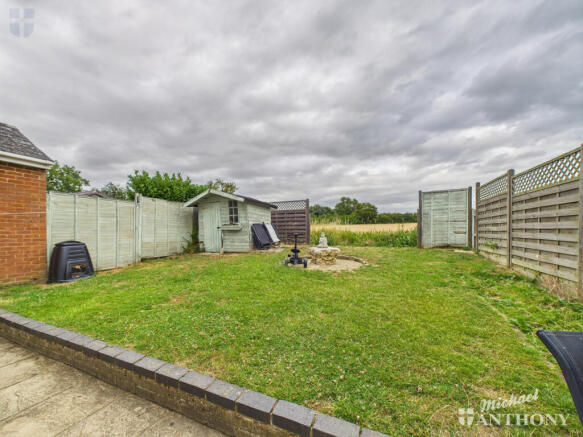 CAM03218G0-PR0718-STILL014